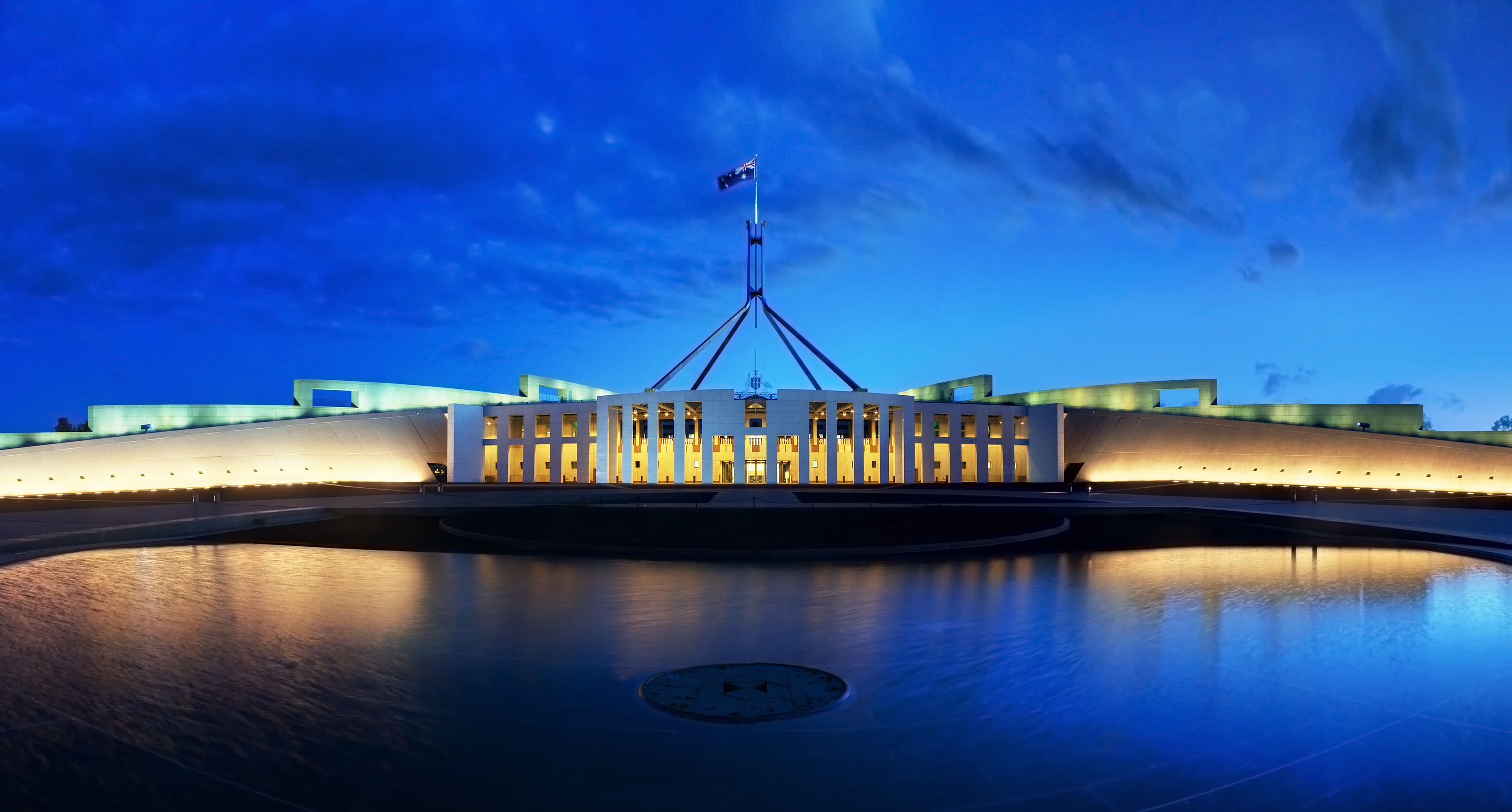 Parliament_House_Canberra_Dusk_Panorama